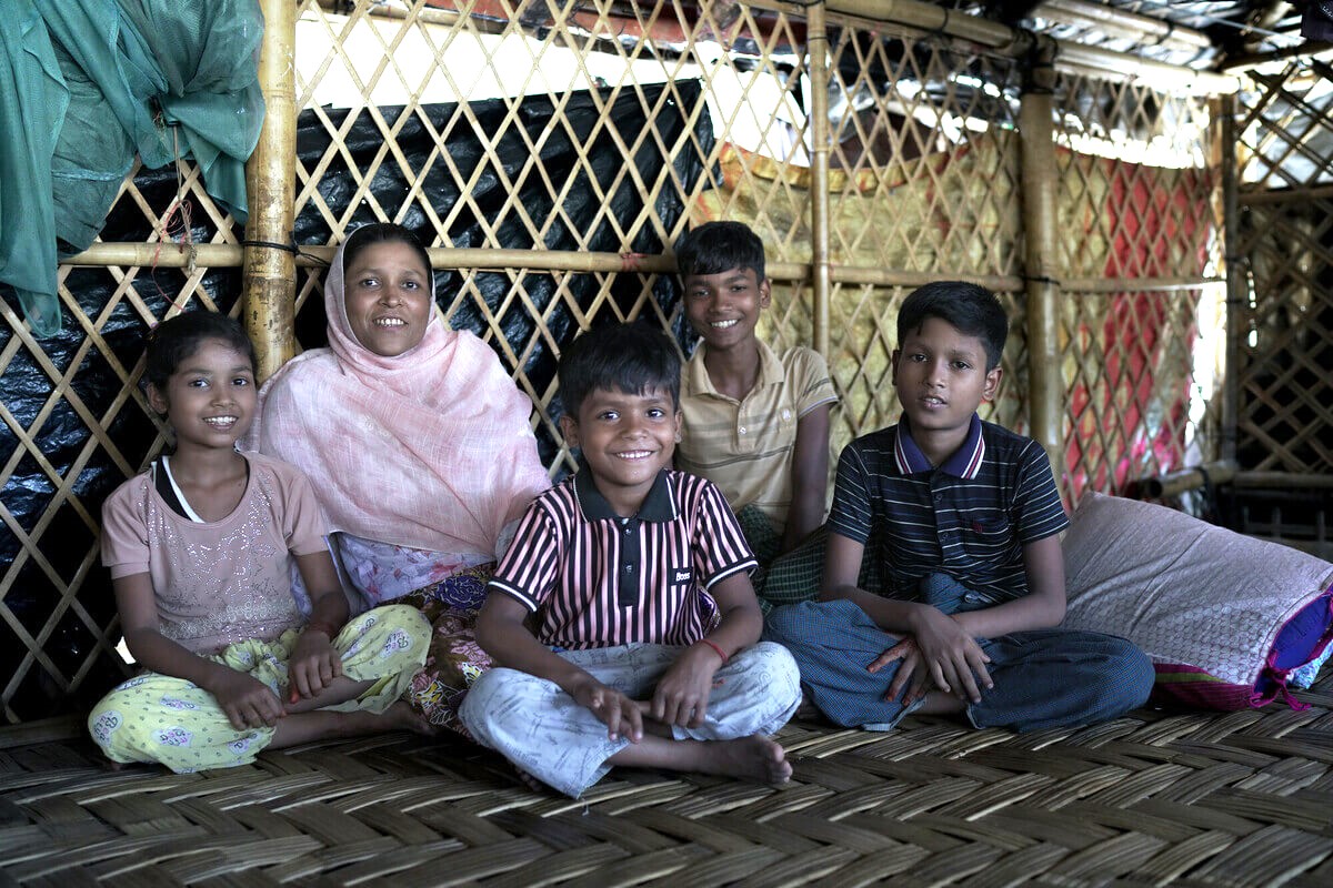 Cox's Bazar, Bangladesh: Romida and her family fled to Cox's Bazar in Bangladesh seven years ago after experiencing violence in their country. She fears going to some areas of the refugee camp as there is limited lighting and it is not safe, especially for women. Photo:Fabeha Monir/Oxfam. Oxfam acknowledges the support of the Australian Government through the Australian Humanitarian Partnership (AHP).